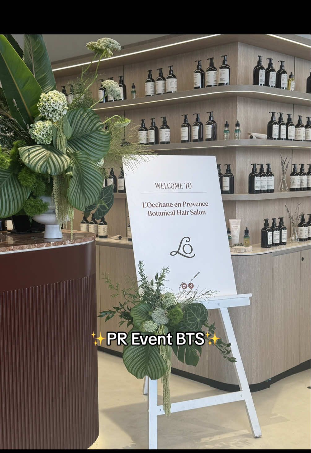 Come bts with us at our recent PR event where we created our own dream hair salon for the day! 💇‍♀️🎀💛 @Stark Matthews PR  #hairsalon #hair #haircare #prevent #scalpcare #influencerevent #bondi #sydney #beauty  