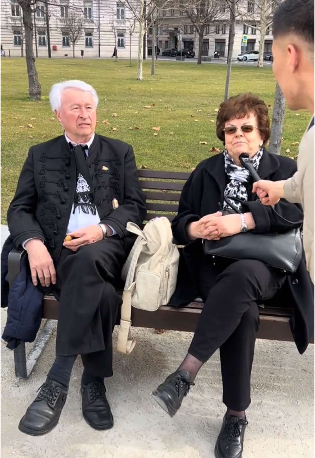 Hungarian wisdom 🇭🇺 . Hungarian is one of the most difficult languages 🇭🇺🤯 . #hungary #japan #budapest #hungary🇭🇺 #budapest 