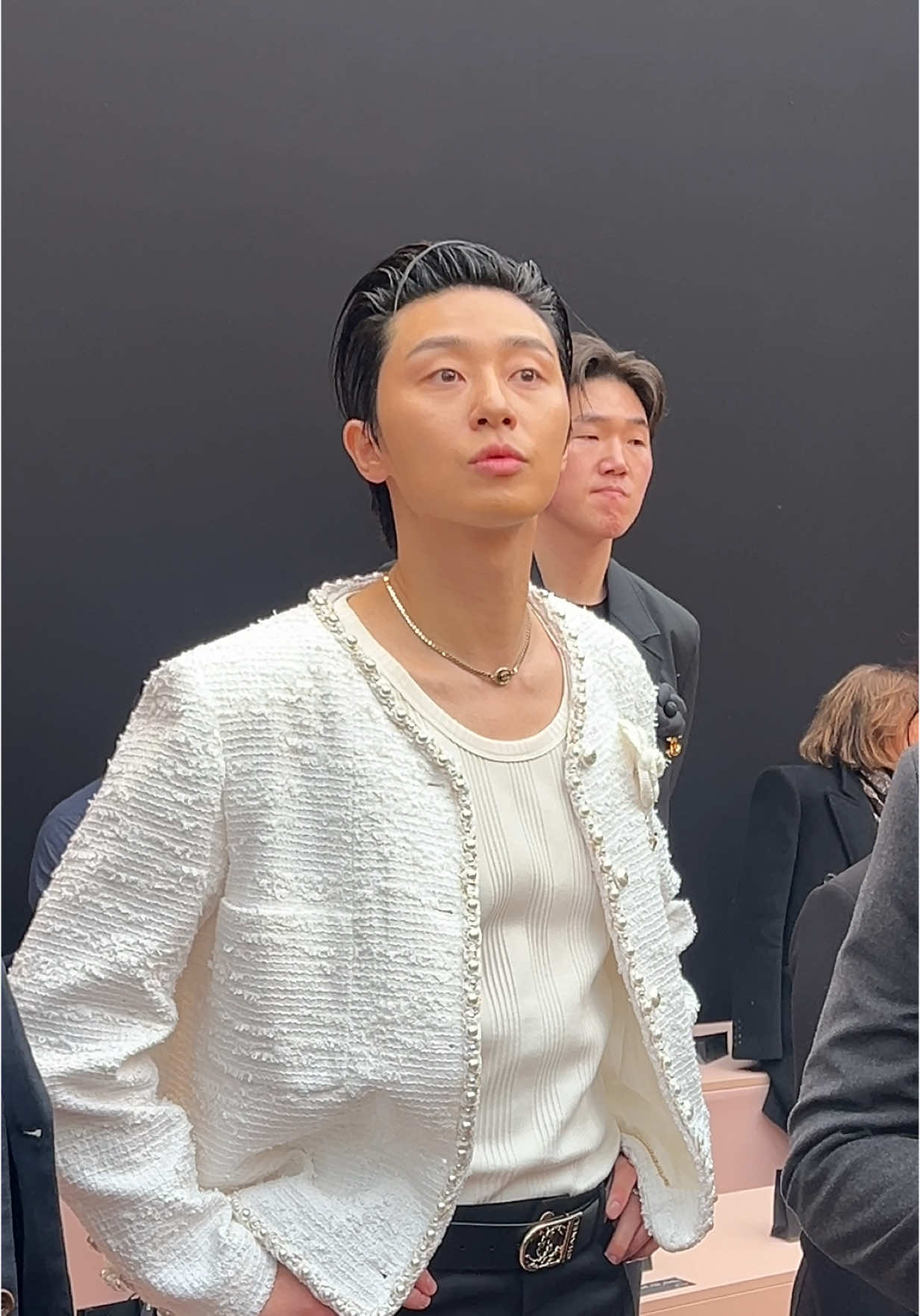 #parkseojoon #chanel #fashion #fashionweek #pfw #TikTokFashion #fashiontiktok 