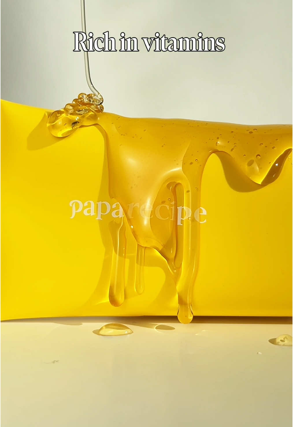 Perfect @파파레서피 Bombee Honey Facial Cleanser 🐝  #paparecipe #cleansing #cleanser #mask #kbeauty #koreanskincare #skincare #ugc #ugccreator #ugccommunity #ugcexample #ugcportfolio #productvideo 