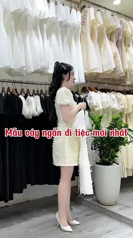Mẫu váy ngắn đi tiệc mới nhất năm nay 😝 🥰 #hoaithumin #minchuyenvay #vaythietke #vayxinh #shopbanvaydep #vayditiec #vayden #vaydicuoi #vaynganxinh #vay #cuoi #xuhuong #vaycongso #vaydilam #CapCut  #vaytrang #tet #doxinh #vaydep