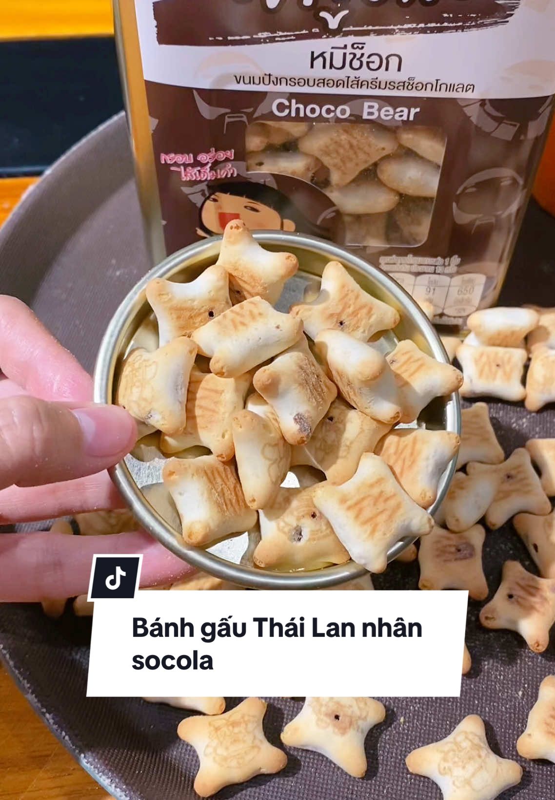 Bánh gấu Thái Lan nhân socola vỏ giòn rụm nhân thì đầy ụ #nhunguyen28 #xuhuong #mukbang #ancungtiktok #banhgau #banhgauthailan 