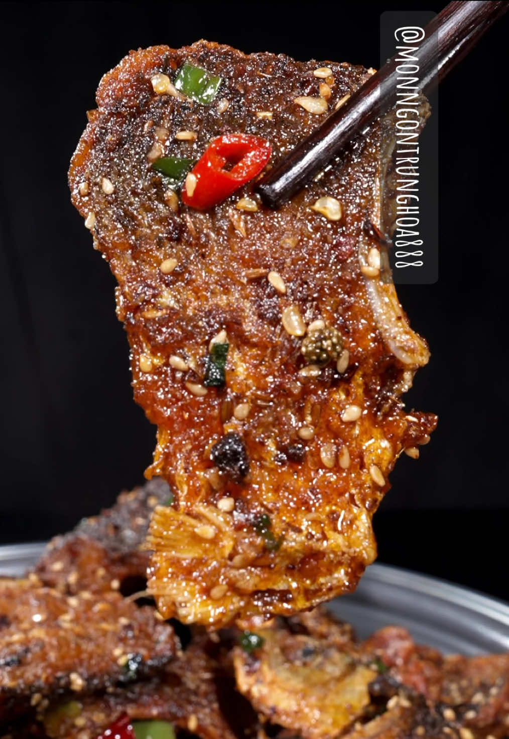 Ai cũng biết cá diếc rất ngon, nhưng có nhiều xương. Tuy nhiên, với cách chế biến hôm nay, ngay cả xương cá cũng giòn tan, bạn có thể yên tâm thưởng thức mà không lo bị hóc xương. #ngon  #amthuctrungquoc #ẩmthựctrungquốc #ẩm_thực_trung_quốc #ẩmthựctrunghoa #móntrungquốc #ẩmthựctạinhà #mónngontrungquốc #mónngonmỗingày #mónngonmổingày #monngontrungquoc #monngontrunghoa #amthuc #monngon #anthuctiktok #monngontiktok #monngonvietnam #amthucvietnam #amthuctuxuyen #doan #đồăn #đồănngon #mónngon #mónngontạinhà #mónngontrungquoc #nhàhàng #giavị #họcnấuăn #họcnấuăntheotiktok #họcnấuănngonmõingày #họcnấuănthôi #nấuăn #đầubếp #ăn #ngon #súp #nhàhàng #ăn #uống#đầubếp #nấuănởnhà #thuốcbổ #bổ #sắcđẹp #khỏemạnh #khỏe #nấm #súpnấm #ănkiêng #đồănngon #ngườibán #vitamin #làmtrắng #muasắm #mua #bữatối #bữatrưavuivẻ #nấuăn #họcnấuăntheotiktok #họcnấuăn #chợ #nộitrợ #dinhdưỡng #nghiệnmuasắm #sànhăn #ẩmthực #thíchănuống #thíchăn #ngườihoa #thựcphẩm #giavị #thựcphẩm #sứckhỏe #khỏe #tốt #đẹp #nhàăn #anvat #anvattrungquoc #họcnấuăn #họcnấuăntheotiktok #họcnấuănngonmõingày #họcnấuănthôi #nấuăn #đầubếp #ăn#súp #nhàhàng#uống#đầubếp #nấuănởnhà #thuốcbổ #bổ #sắcđẹp #khỏemạnh #khỏe #ănkiêng #đồănngon #ngườibán #làmtrắng #muasắm #mua #bữatối #bữatrưavuivẻ #nấuăn#nộitrợ#muataitiktok #muataitiktokshop #muasamcungtiktok #muasamtaitiktokshop #muasamonilne #nghiệnmuasắms #muasắmcùngtiktokshop #muối #tiêu#mónngonmỗingày #nauancungtiktok #LearnOnTikTok#monngon#nauan#mónngon#tapnaumonngon #monngon #amthuc #anngon #