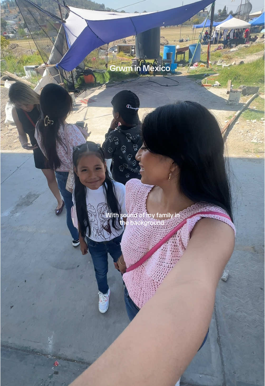 Nothing feels so warm as hearing the sound of my family in the morning💞 #grwm #mexico #familytrip #minivlog 