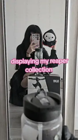 reaper items up, so now everything is back up! my room feels so bright and colorful with my little dudes all out on display <3 #ow2 #overwatch #widowmaker #overwatch2 #figurecollection #funkopop #reaper #reaperoverwatch 