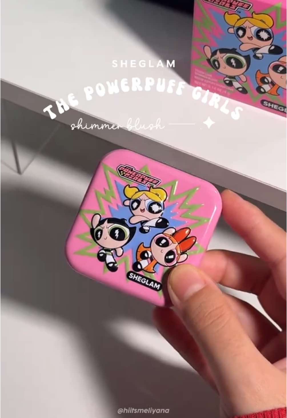 awhh this shimmer blusher by sheglam is soo pretty! 💗  #sheglam #sheglamblush #blusher #powderblush #makeup 