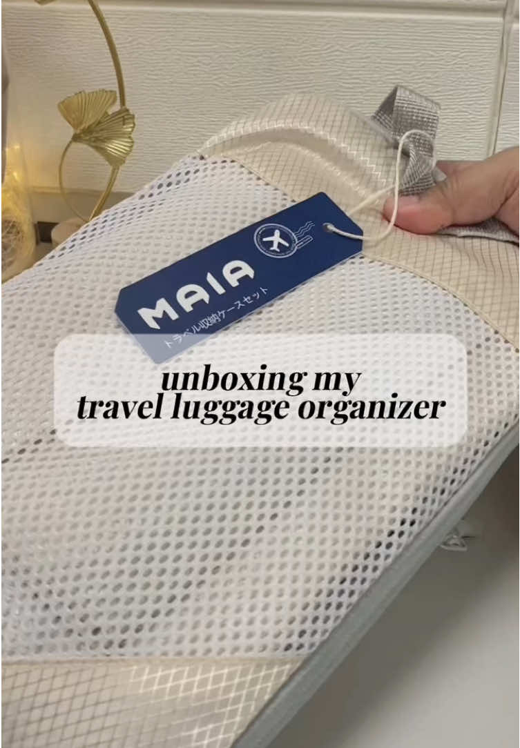 Compression bags as your travel luggage organizer sa next trip mo #compressionpackingcubes #compressionpackingcubesforsuitcase #travelorganizer #luggageorganizer #suitcaseorganizer #expandableluggageorganizerset #travelessentials #fyp 