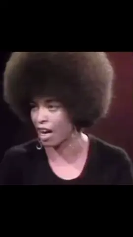 coolest person ever #angeladavis #blackpantherparty #communism #socialism #radicalfeminism #marxism #feminism #blackpowermovement #edit #angeladavisedit #fyp 