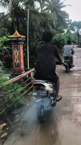 eromoko bagian kulon🙌🏻#twostroke #agstyle5km #fyp 