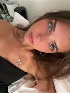 tan lines