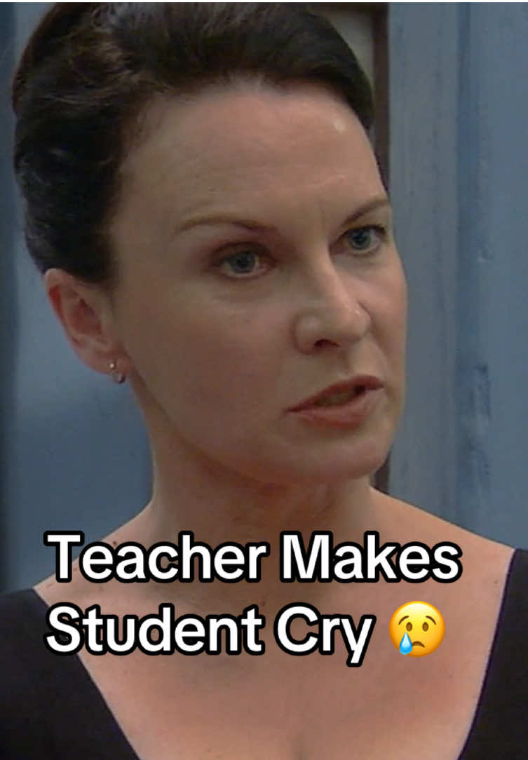 Did you like Miss Raine in #DanceAcademy 🥺 ? #oldshows #whattowatch #dramatok #drama #teachersoftiktok #mean #taradanceacademy #ballet #austok #tvshow #nostalgia #y2k 