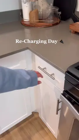 Things I’ve been avoiding: ASMR Cleaning and organizing all the nasty things around the house Cr:@sihame_home  @Niki’s Side Of Cleantok @The_hayeks  @CarissaCleansItAll  #asmr #asmrsounds #asmrvideo #asmrcleaning #cleaning #cleaningtiktok #cleanwithme #clean #organizedhome #organizingtiktok #organizewithme #satisfying #satisfyingcleans #satisfyingcleans #motivation #motivational #explore #aesthetic #girls #girly #girlpower #girlboss #makeup #makeupcleaningtips #brushcleaning #doingthingsivebeenavoiding #makeupbrushcleaning  Makeup and hair brushes cleaning, oven deep cleaning,vacuum cleaning and more