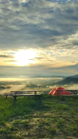 embun pagi gerbang langit Lampung Barat sudah menunggu mu wirr📍. footage @sea_of.stars #gerbanglangit #lampungtiktok #liwalampungbarat 