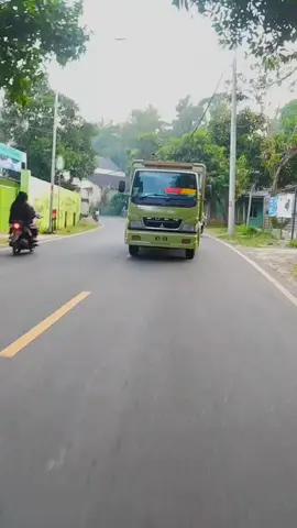 #fyp #dumptruck #mbois @rendiseftiyadi 