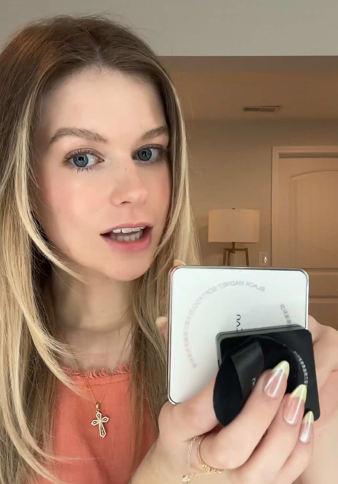 & it’s sweat proof?? Def my new go to setting powder for the spring & summer @carslan_us #CarslanPowder #springtok #blurringpowder #settingpowder #waterproofpowder