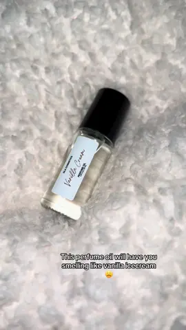 #vanillaperfumeoil #vanillaicecream #gourmandperfume #pheromoneperfume 