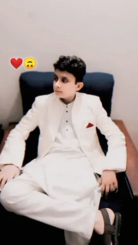 ❤️🙃... #foryou #foryoupage #fypツ #standwithimrankhan 