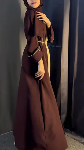 abaya simple tapi mewah dan cantik banget warnanya, buruan nanti habis lagi✨ #abaya#abayastyle #abayakekinian #abayalebaran #abayafashion #ramadhan2025 #lebaran2025 