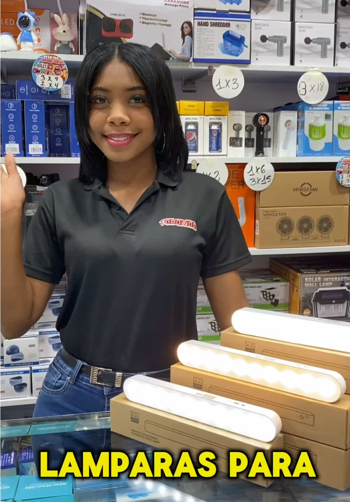 Miren esta lámpara led con control  que nos acaban de llegar a todomoda una locura 😱❗️❗️❗️ Envíos a toda Panamá 🇵🇦  #lamparaled #led #lamparas #luz #hogar #casa #viral #muebles #diseñodeinteriores #panama #panama🇵🇦 #pty #tiktok #fyp #paratiiiiiiiiiiiiiiiiiiiiiiiiiiiiiii 