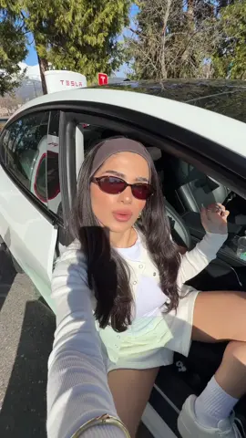 this looks easier than it is (100 takes later)