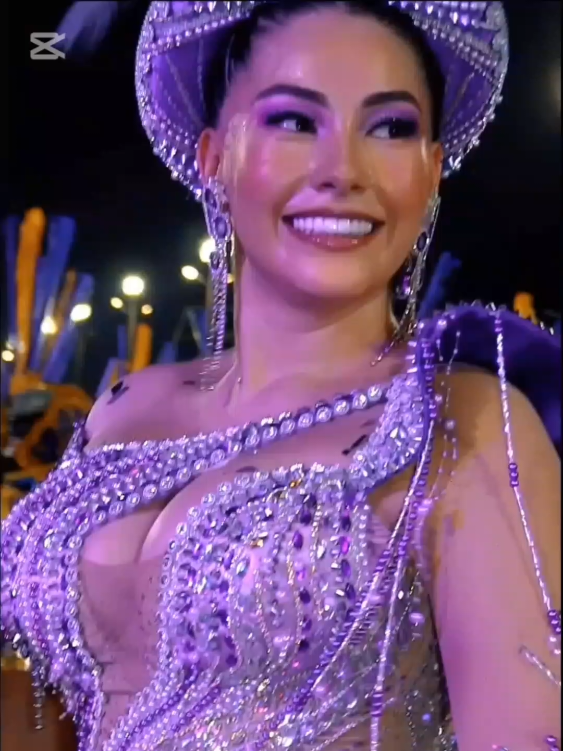 mariajosevelascogzmn @María José Velasco #morenada #morenadaboliviana🇧🇴 #morenadaboliviana 