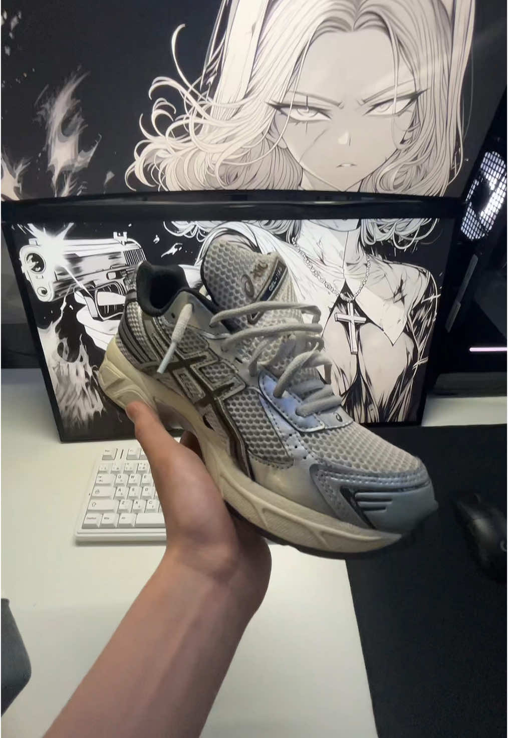 all bro got is a setup 🤡🤡 #techtok #shoes #pcsetup ##GamingSetup#gaming #platform 
