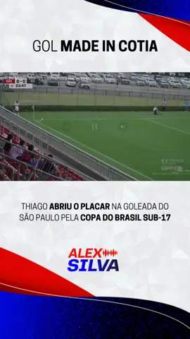 GOL DO SÃO PAULO EM COTIA! Thiago abriu o placar na goleada do @São Paulo FC por 6x2 contra o Ismaily-MS pela Copa do Brasil Sub-17. O Tricolor avançou na competição e vai encarar o @Athletico Paranaense na próxima fase. #sãopaulo #spfc #spfcplay #futebol #futebolévida 