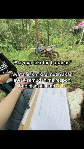 Upss haha😭 #banjarmasin #banjar #iu #katakatabanjar #storytime #apaajako🤙 #fyppppppppppppppppppppppp #foryoupagе @NaylaAyuwidyaa_ 