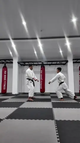 Tự học self defense võ thuật đường phố 8 #loitrankarate #selfdefense #xuhuongtiktok #thinhhanh #viralvideo 