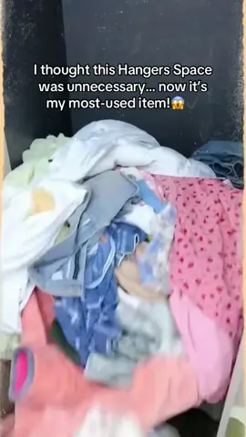 My best organizer for closet🤟🤍👖 #hangers #spacesavinghanger #closet #closetorganizatio #organization #spacesaver  #TikTokShopCreatorPicks