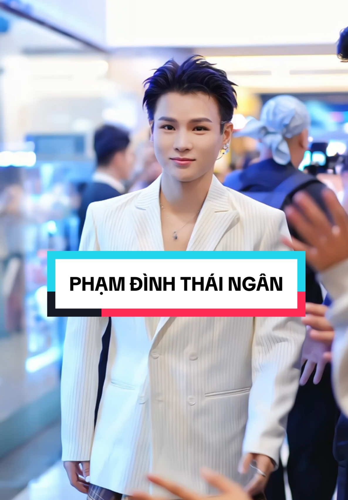 Phạm Đình Thái Ngân của các bé đây ạ, hơi trễ xíu xiu nhoa, hứa lên các anh trai khác đầy đủ #phamdinhthaingan @Phạm Đình Thái Ngân #nhanstudio 