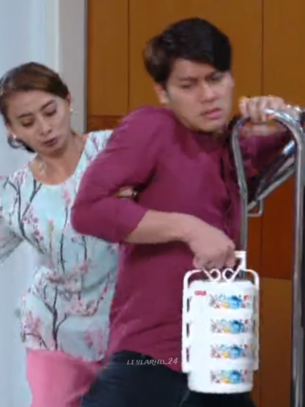 Rakaaaa😅😅🤣... Jangan lupa nonton keseruan  ROMANSA KAMPUNG DANGDUT di RCTI  pukul 04:30 WIB... #muhammadlevianalfatihbillar #leshiativanabillar #rizkybillar #lestykejora #leslar #romansakampungdangdut 