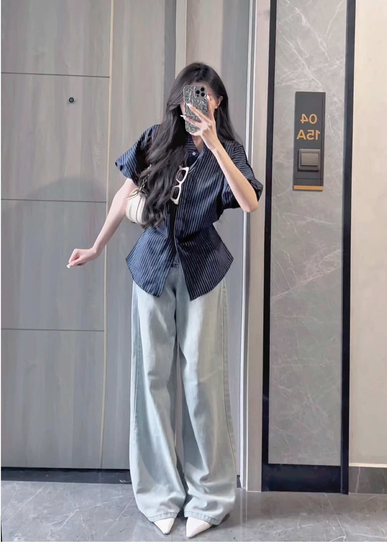 Quay gương thoyyy mà thấy áo xinh quá trời r em mix nhiều kiểu cho cả nhà iu xem nhé ạ. Mix đi chơi đi làm đi học SANG ĐỈNH CHÓP 🥰 #setsomixinh #samhyewear #setdoxinh #somixinh #thoitrangnu 