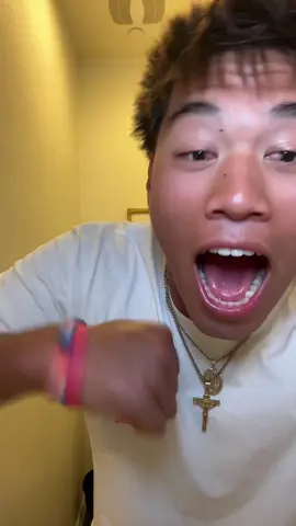 I THINK THAT YOU SHOUULD LET IT BURNNN 😩