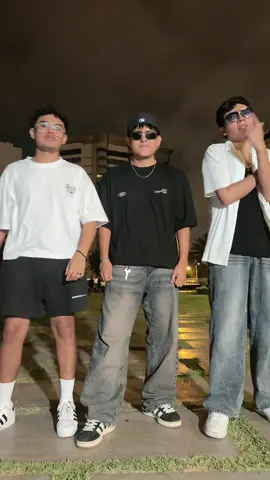 con el trío peligro @webiandop @Apolo🐉 🔥🔥🔥