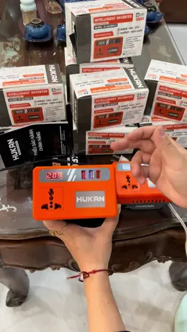Bộ chuyển nguồn hukan DC18V - AC220V chân pin phổ thông . Đế chuyển từ pin 21v sang điện 220v #bochuyendien21sang220 #chanpinphothong #chuyendien#hukan 
