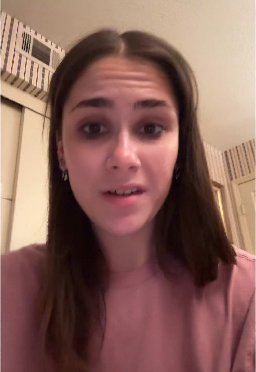 Probably gonna delete this tmrw but the late night urge to film is strong 