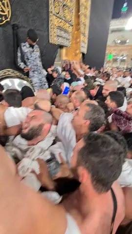 hajr e aswad ♥️ #hajreaswad #makkah #shorts #reels #trending #viralvideo #viralshorts #viralvideos