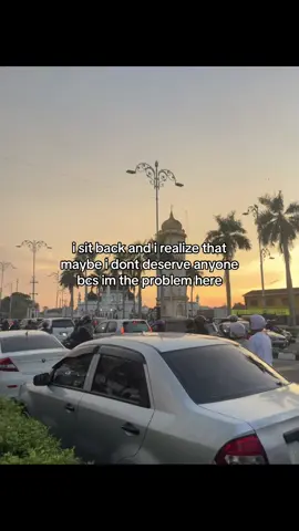 #foryoupage #foryou #fyp #trend #sadquotes #xyzbca #xyzbca #sorry #loyal 