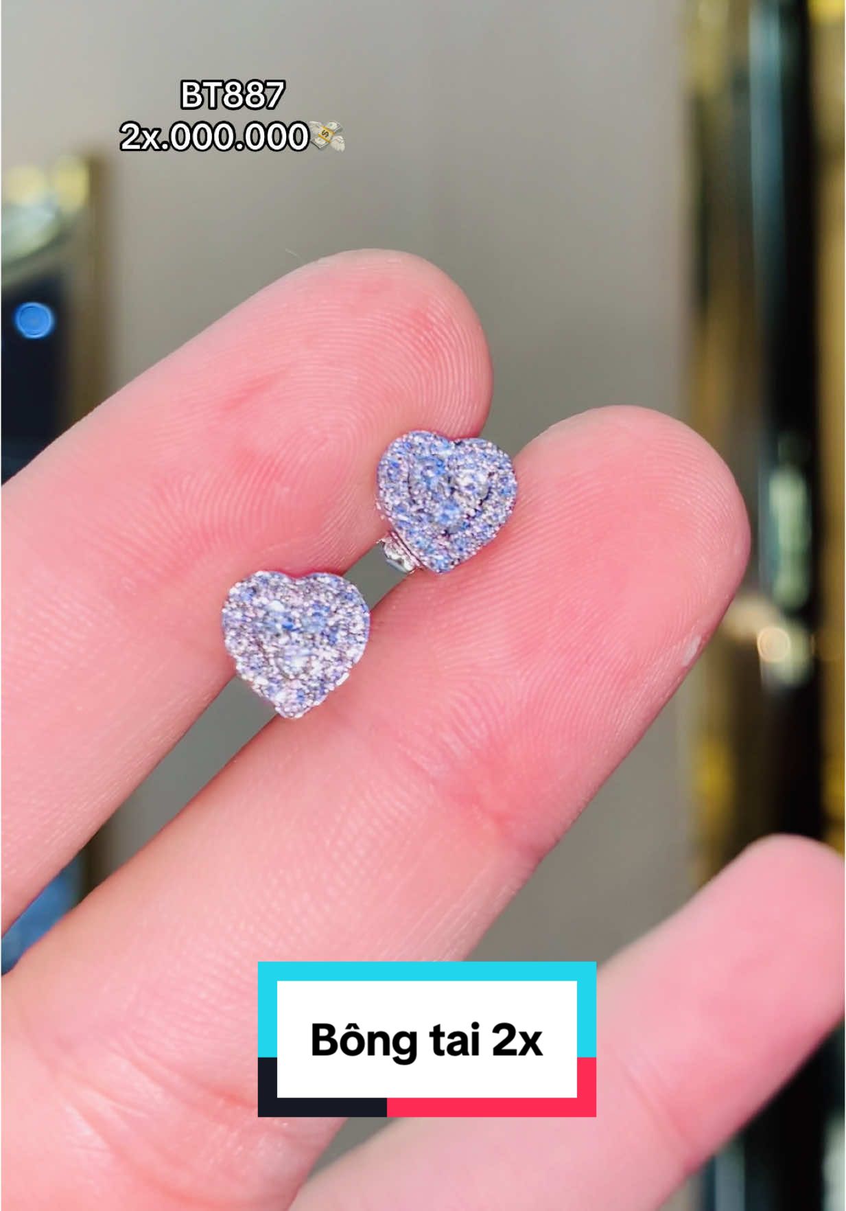 Bông tai xoàn trái tim xinh xắn 😁 #TamLuxury #tamluxurydiamondjewelry #trangsuc #xuhuong 