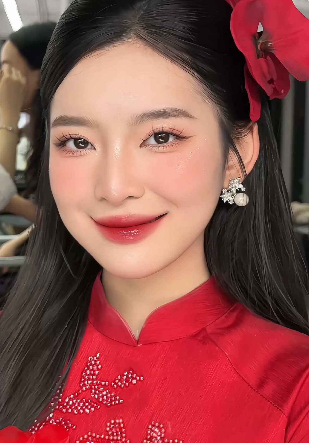 Cô dâu ăn hỏi như này mng có ưng ko ạ 😍 #linhjacemakeupacademy #xuhuongtiktok #makeupartist #viral #fyp #wedding #codau #thuuyennguyenmakeup 