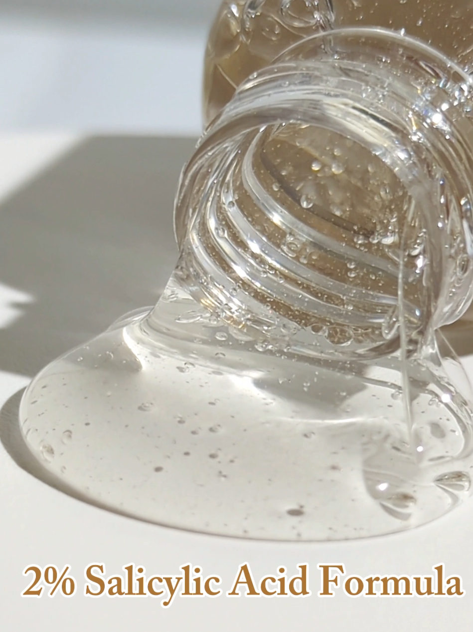 Oily skin messing with your vibe? 🙄 It’s time for a clean break!✨ Say hello to Trego Anti-Acne Facial Cleanser — your skin’s new BFF 💧 Gentle on you, tough on breakouts 💥 With 2% Salicylic Acid, it keeps pimples away and your skin fresh & balanced — no more unwanted shine! 🌿 Clear, happy skin? Yes please! 😊 #Trego #TregoSkincare #AcneCare #SalicylicAcid #FreshSkinFeels #BalancedNotOily #GlowingSkin