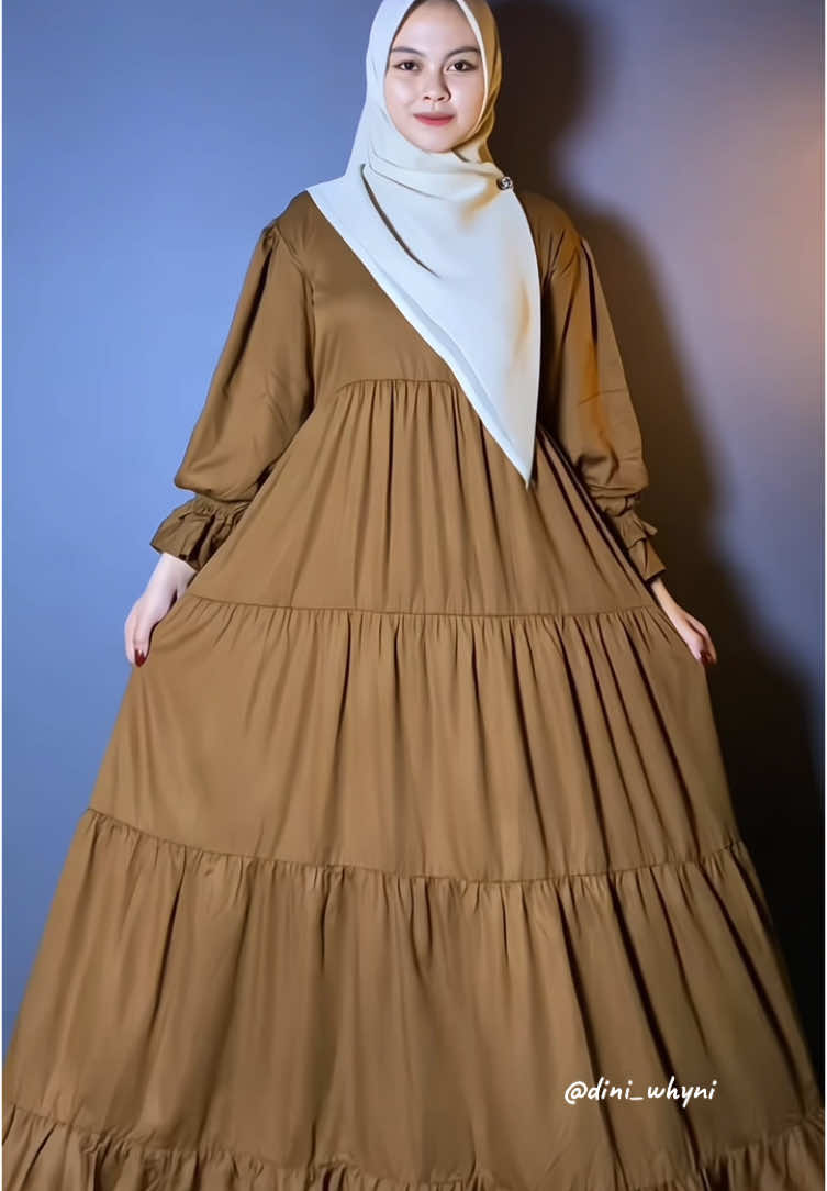 Jatuh cinta sama Gamis rayon ini, cantik dan adem bgt😍✨ #gamis #dress #rayontwill #ootdhijabstyle #outfits 