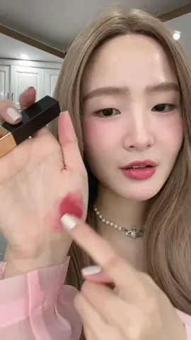 biết rằng chả ai coi đâu những vẫn chăm chỉ ra video review  (Review YSL Slim lipstick shade 30 )🥲 #CapCut #review #lipstick #highendmakeup #yslbeauty #yslslim #ilinlindos #xuhuong 