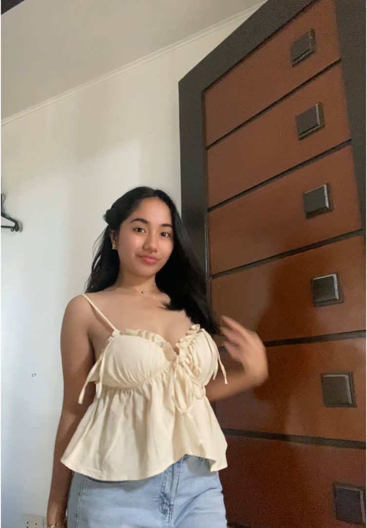 #topideas #topoutfit #strappylinentop 