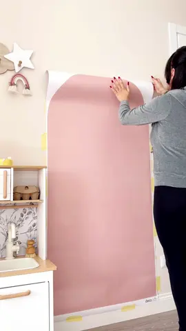 🌟Scopri come applicare lo sticker arco boho di Decochic 🌸 Pochi semplici passaggi per un risultato wow! ✨ Vieni a scoprire gli sticher archi boho su Deocochic.it! . . @alessiaproiettipetretti #adesivimurali #sticker #adesivimuraliperbambini #ideecameretta #cameretta #camerettabimbi #libreriamontessoriana #montessori #momoftiktok #decorazionebambini #kidsdecorinspo