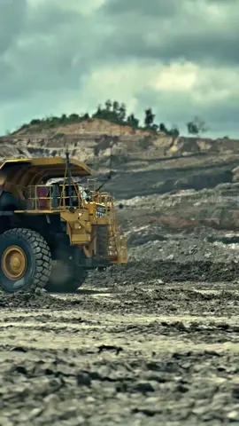 🚜#tambangbatubara #kaltimprimacoal #tambangestetik #videoestetik 