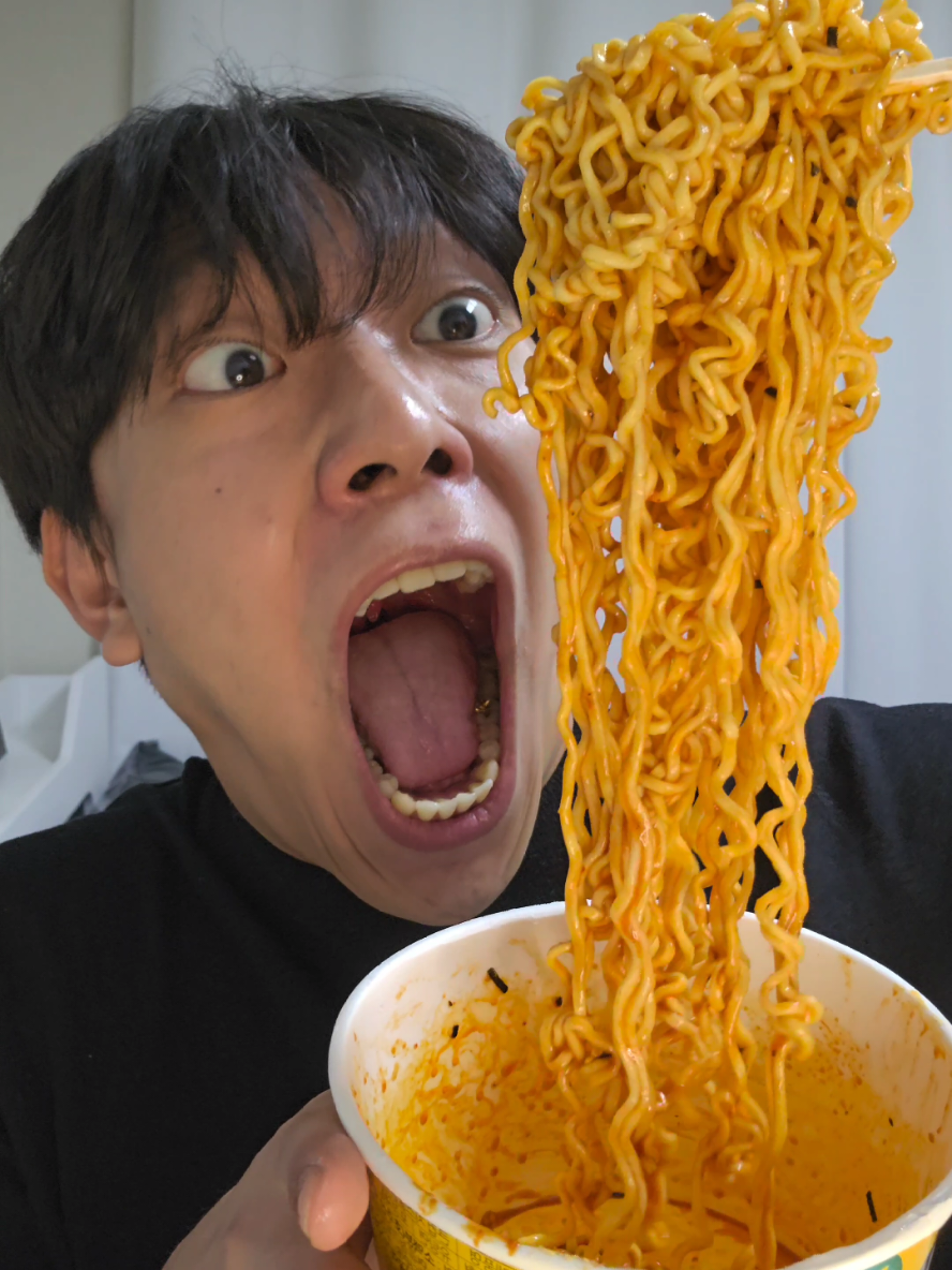 치즈 불닭 한입만 #한입만 #배네타 #치즈불닭 #불닭 #불닭볶음면 #한입좌 #입큰사람