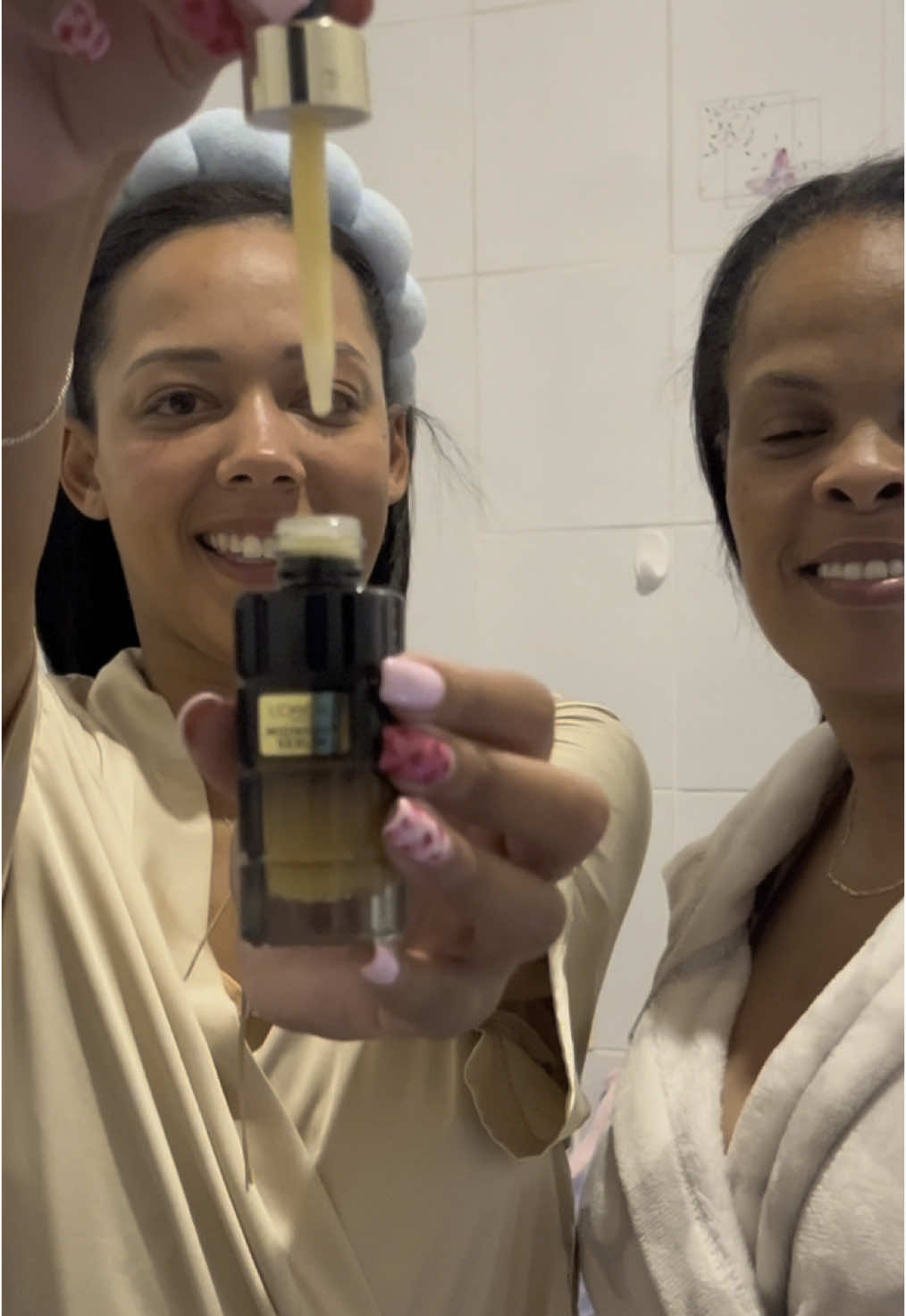 Beauty Sleep in a bottle ✨with L’Oreal Paris midnight serum. A nighttime essential for skin renewal. Wake up to smoother, glowing skin. ✨@lorealparissouthafrica  #MidnightMagic #CellRenew #LorealParisZA #MidnightCellRenewZA