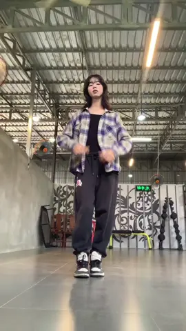 Seoul City🤍@JENNIE  #fyp #jennie #jennie_ruby #seoulcity #dance #dancechallenge 